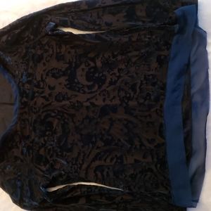 Simply Vera Vera Wang sheer top size Large